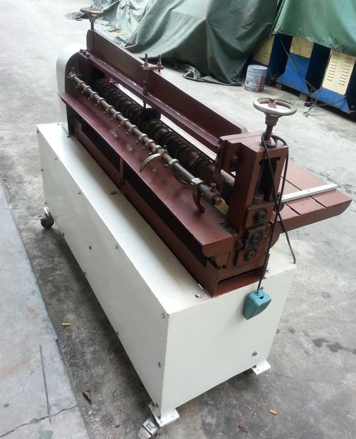 尋覓高性價比皮革加工利器 二手48英寸皮革分條機與圓刀機指南